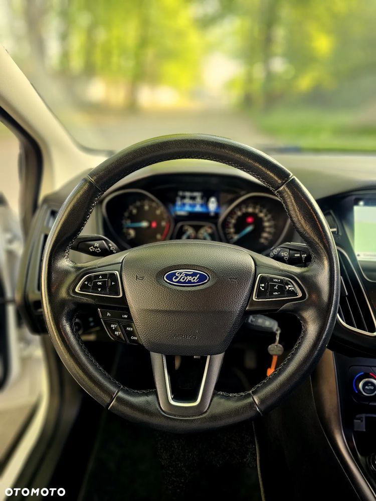 Ford Focus 1.5 TDCi Titanium - 23