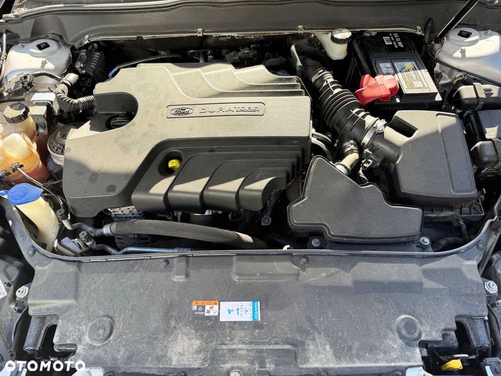 Ford Mondeo - 39