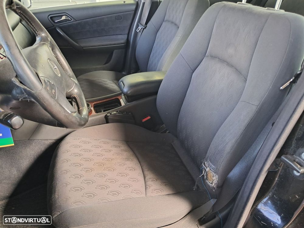 Mercedes-Benz C 220 CDi Avantgarde - 7