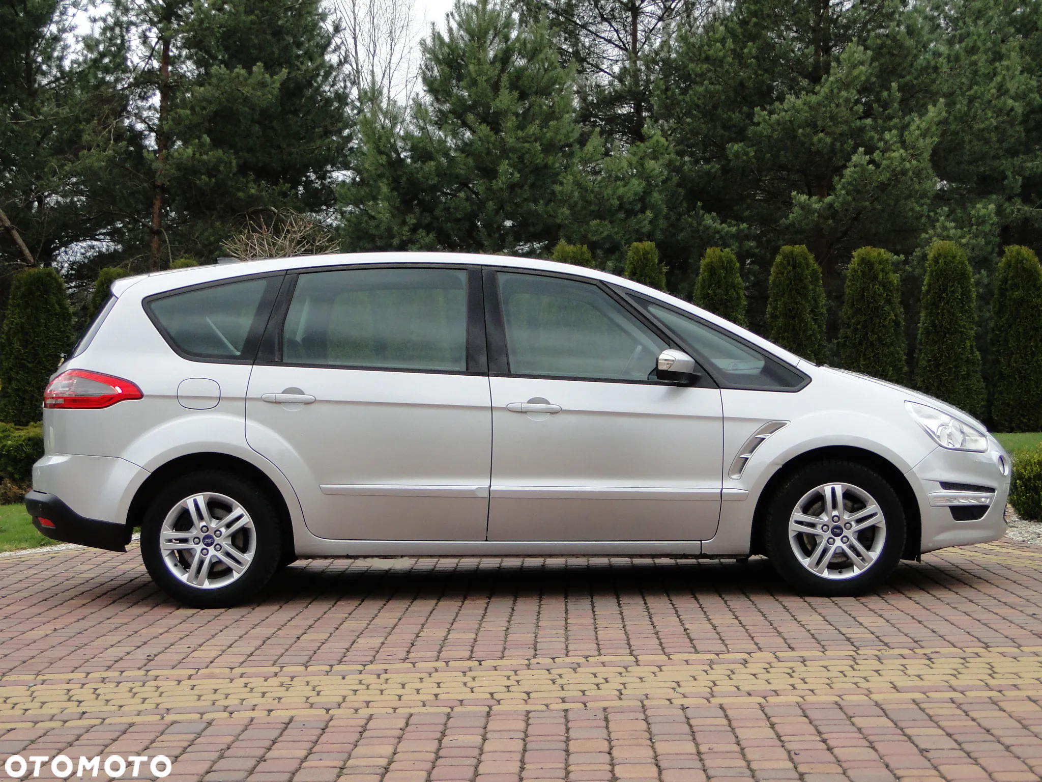 Ford S-Max 2.0 TDCi DPF Titanium - 8