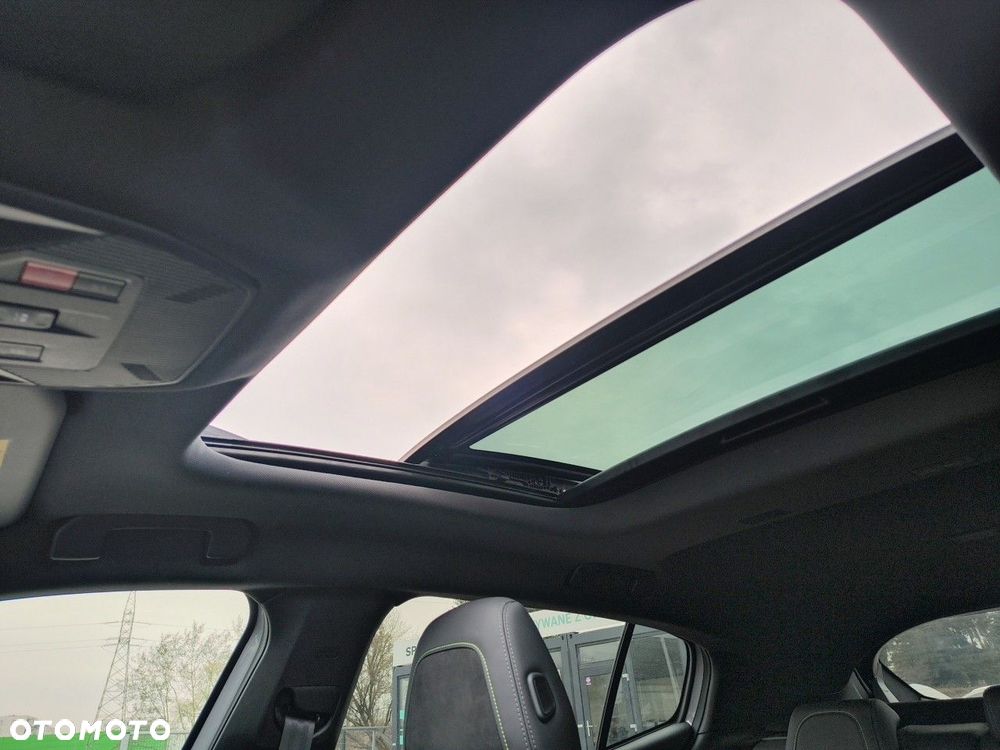 Peugeot 408 1.2 PureTech GT S&S EAT8 - 15