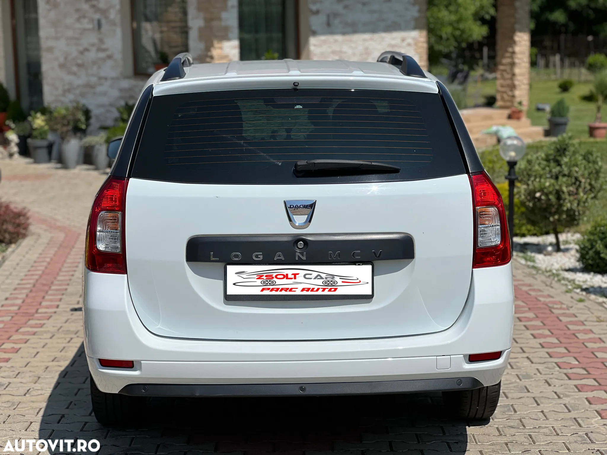 Dacia Logan MCV 1.5 dCi 90 CP Laureate - 9