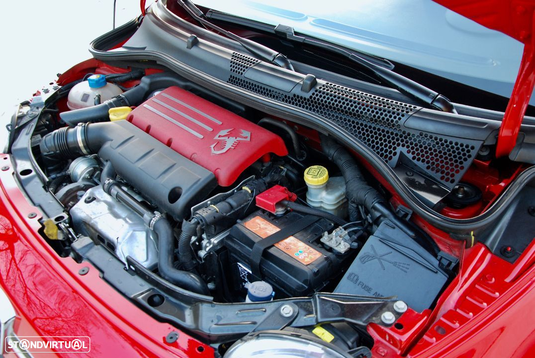 Abarth 695 1.4 T-Jet Tributo Ferrari MTA - 48