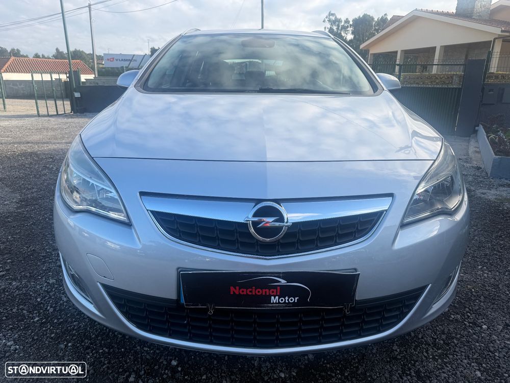 Opel Astra Sports Tourer 1.7 CDTi Cosmo - 2
