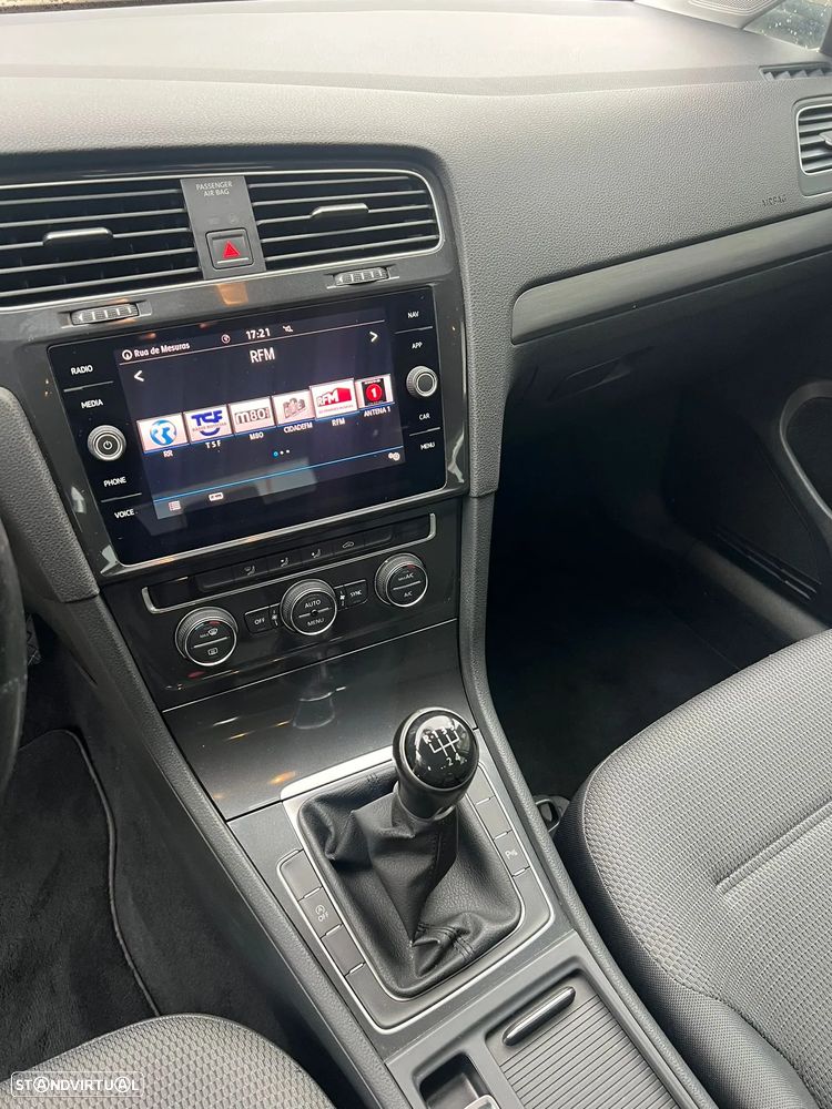 VW Golf Variant 1.6 TDi Confortline - 9