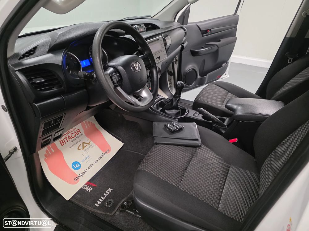 Toyota HILUX  2.4 D-4D 2WD CD - 51