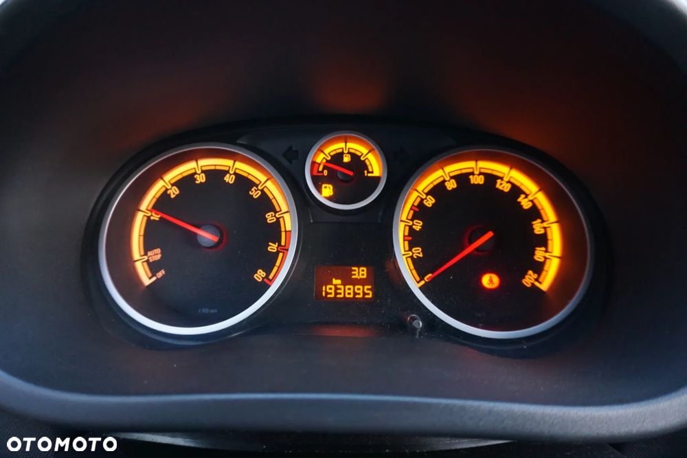 Opel Corsa - 37