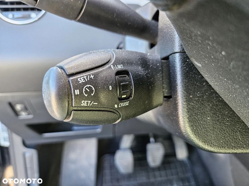 Peugeot 308 1.6 Premium - 19