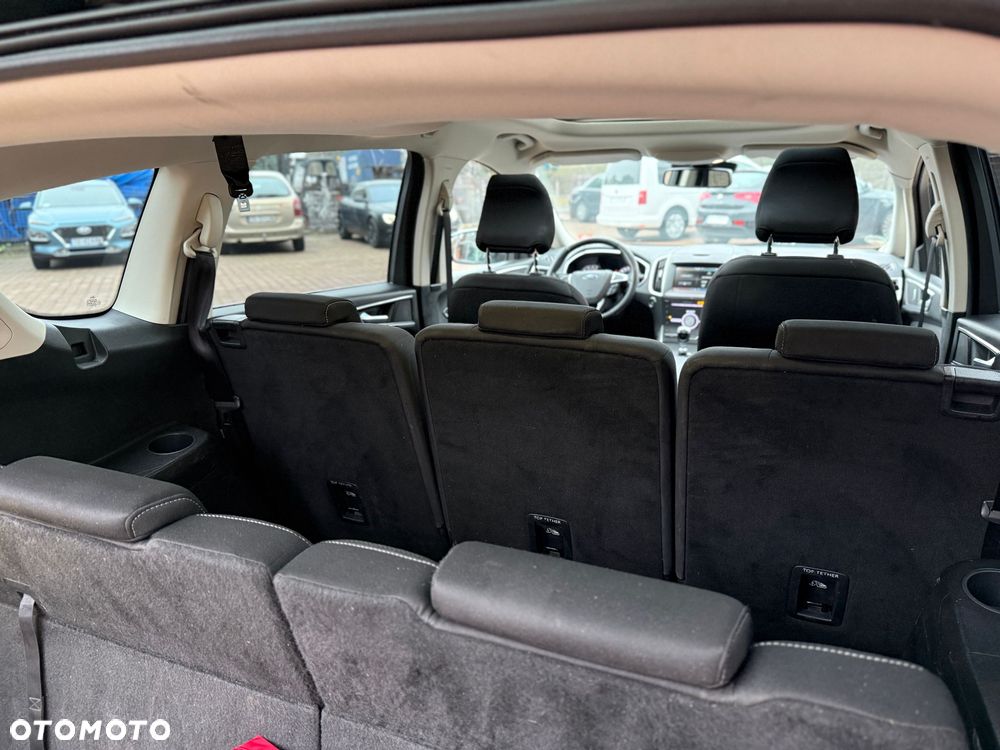 Ford S-Max 2.0 TDCi Titanium - 24