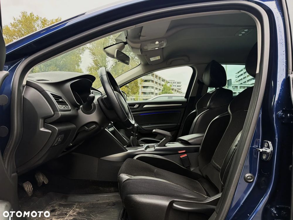 Renault Megane 1.6 SCe Intens - 21
