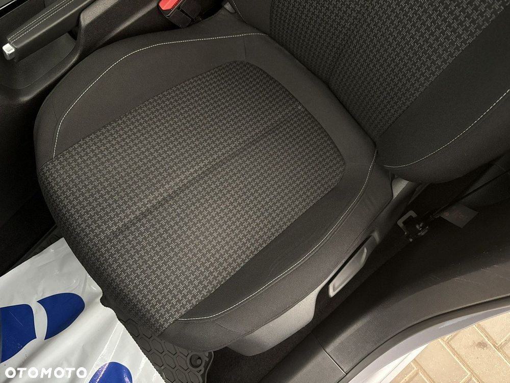 Peugeot 308 - 18