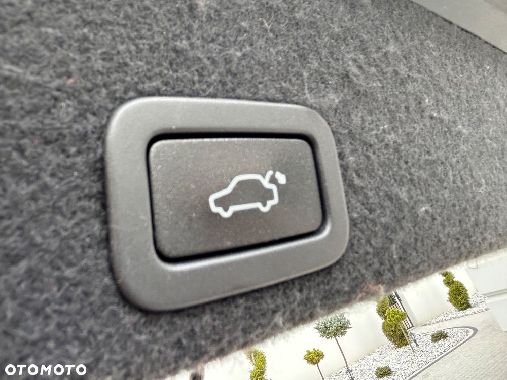 Volvo XC 60 D4 AWD Summum - 21