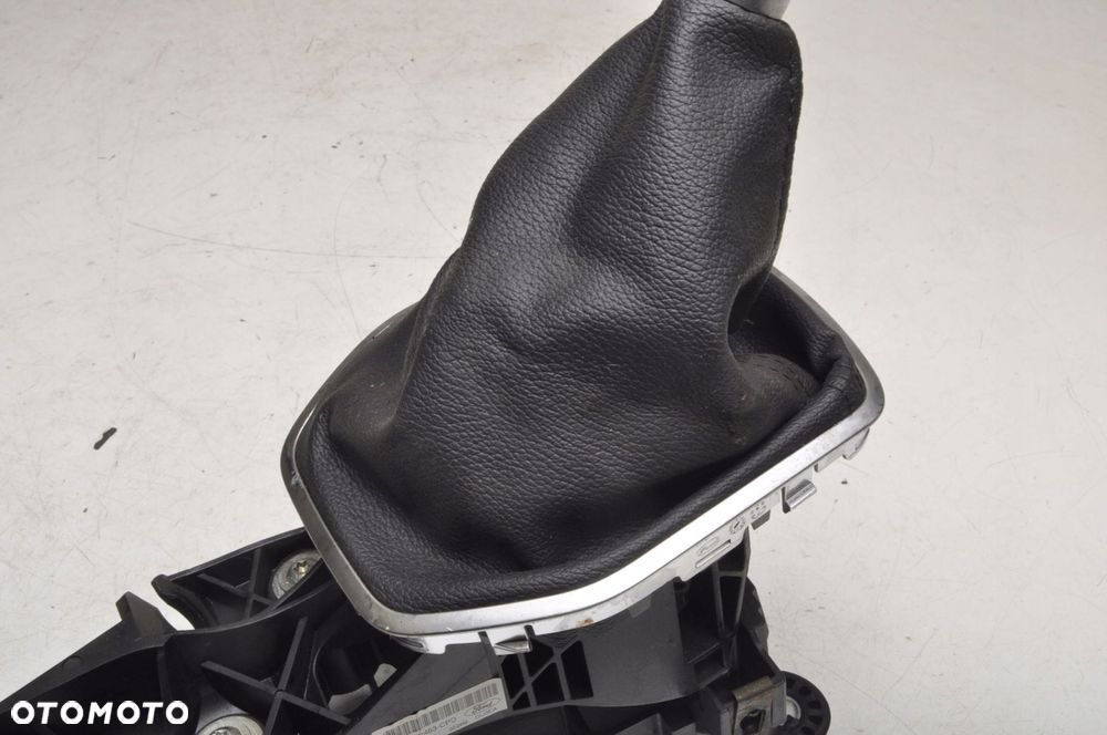 FORD FIESTA MK7 WYBIERAK LEWAREK SKRZYNI C1BR-7C453-CPD - 2