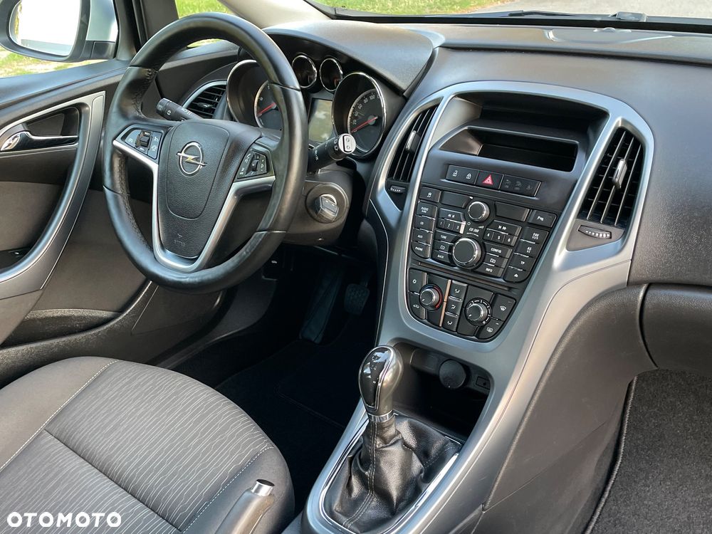 Opel Astra 1.3 CDTI Essentia ecoFLEX - 13