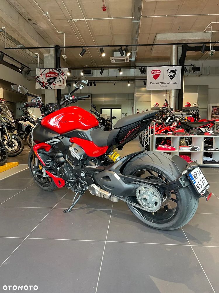 Ducati Diavel - 2