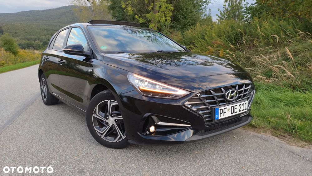 Hyundai i30 1.0 T-GDI 48V-Hybrid DCT Connect & Go - 24