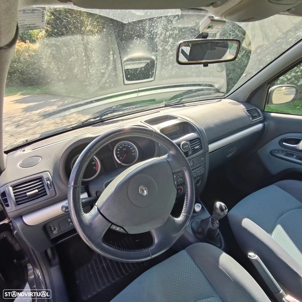 Renault Clio 1.2 16V SE Extreme - 12