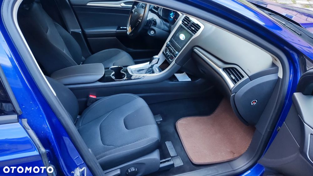 Ford Mondeo - 10