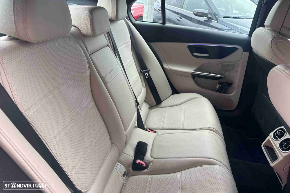 Mercedes-Benz C 220 d Avantgarde - 10