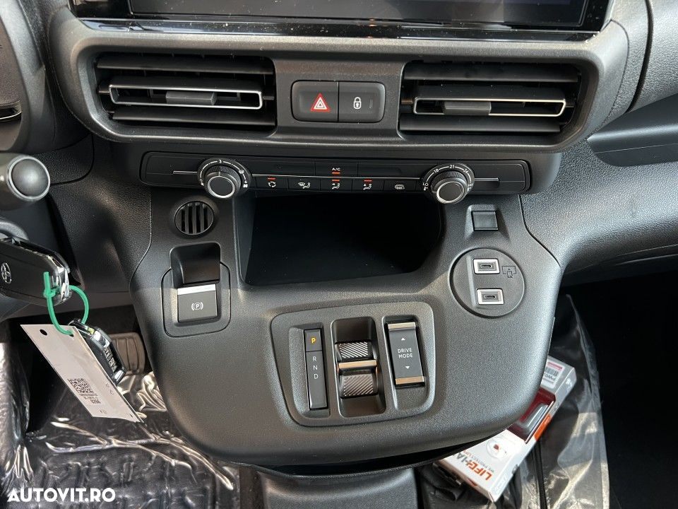 Toyota Proace City - 16