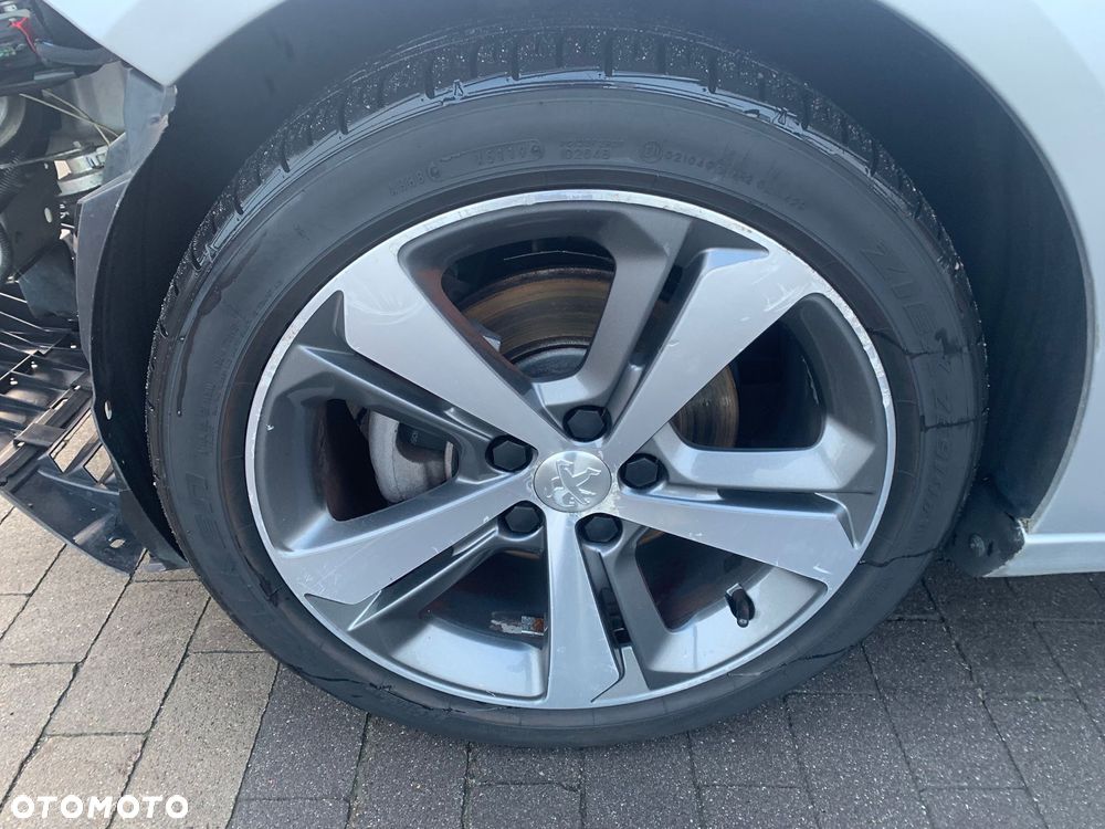 Peugeot 308 BlueHDi 120 EAT6 Stop & Start Business-Line - 11