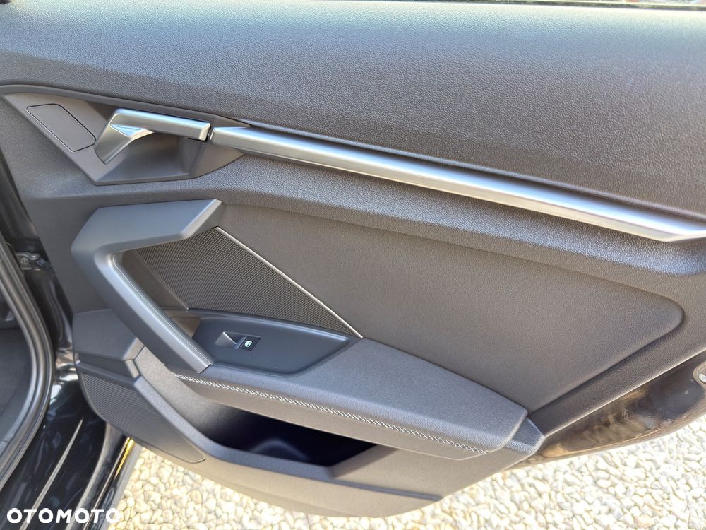 Audi A3 Sportback TFSI 110 kW ack S tronic S line - 19