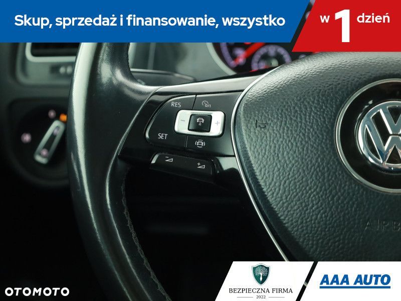 Volkswagen Golf Variant - 18