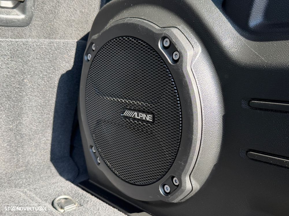 Jeep Wrangler Unlimited 2.2 CRD Sahara AT - 24