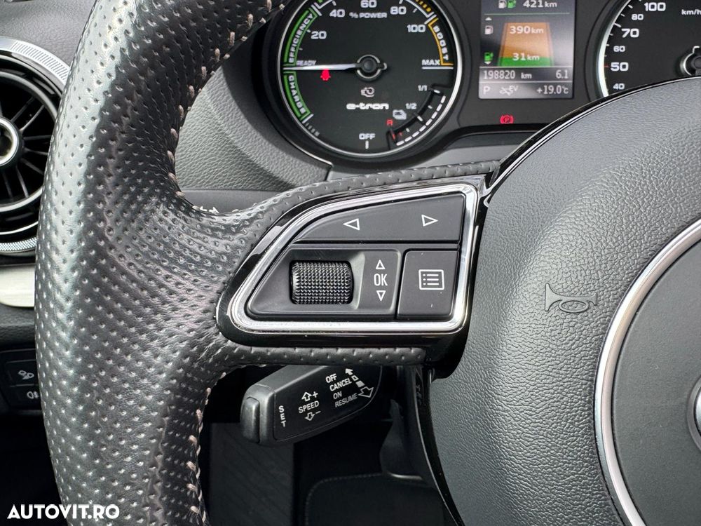 Audi A3 1.4 TFSI ack S line Sportpaket - 26