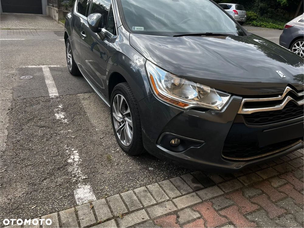 Citroën DS4 1.6 HDi SoChic - 20