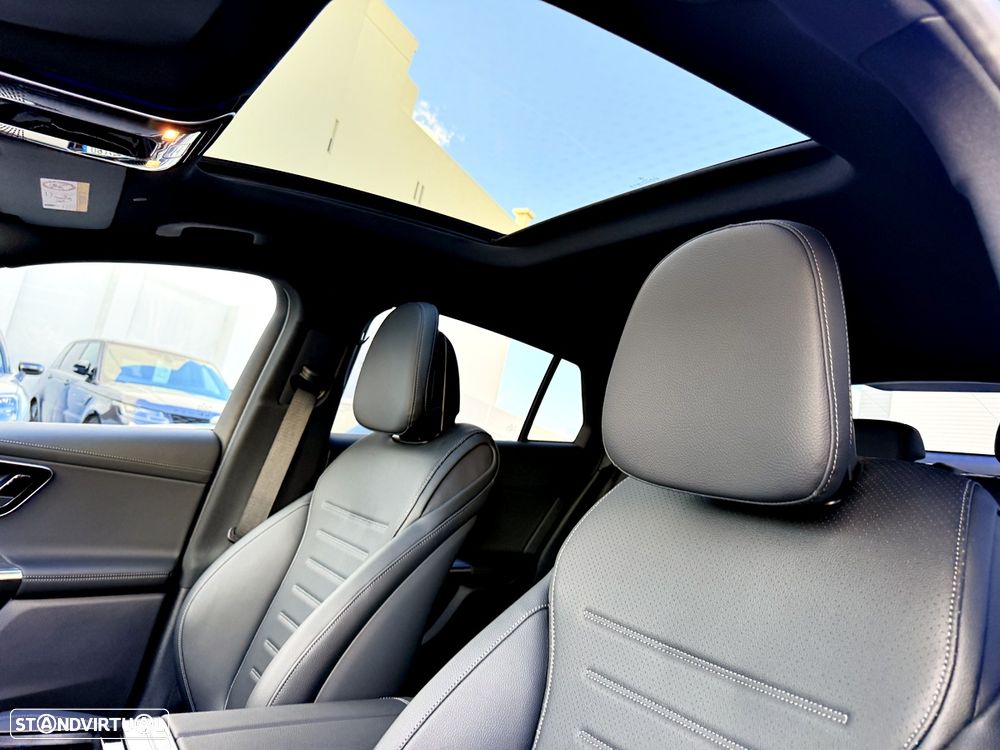 Mercedes-Benz GLC 300 de Coupe 4Matic - 24