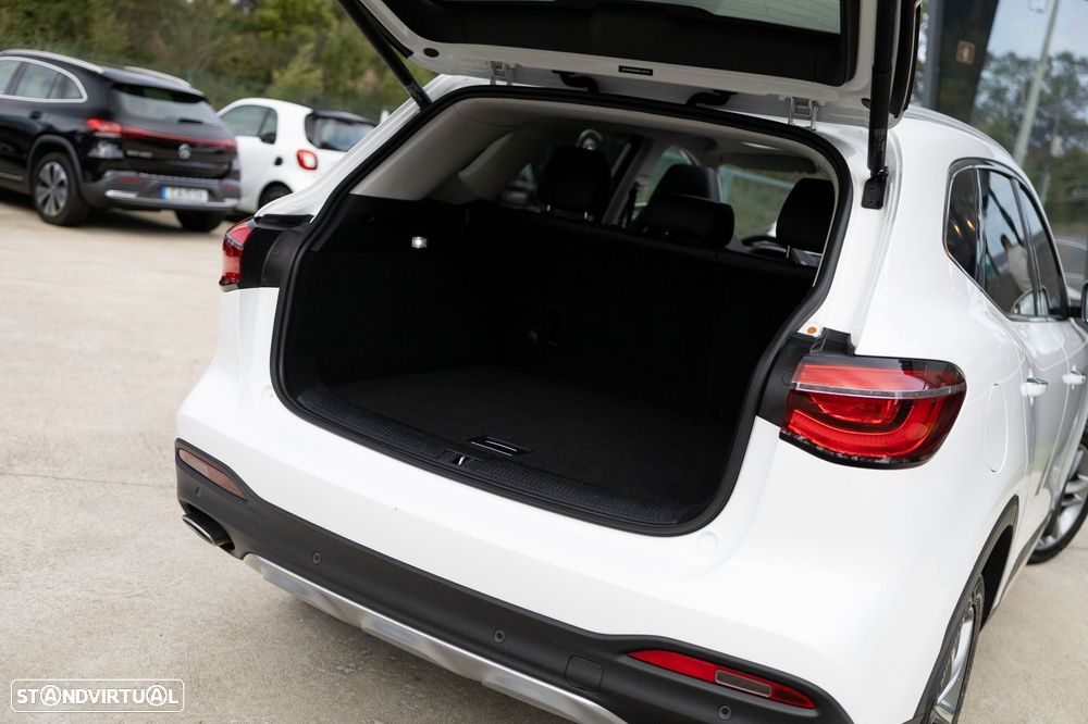 MG EHS 1.5 T-GDI Plug-in Hybrid Luxury - 41