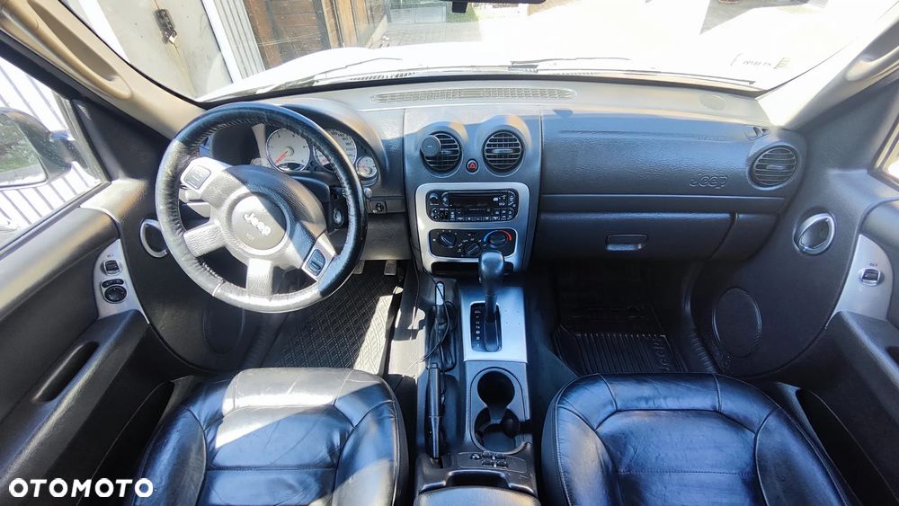 Jeep Cherokee 2.8L CRD Limited - 9
