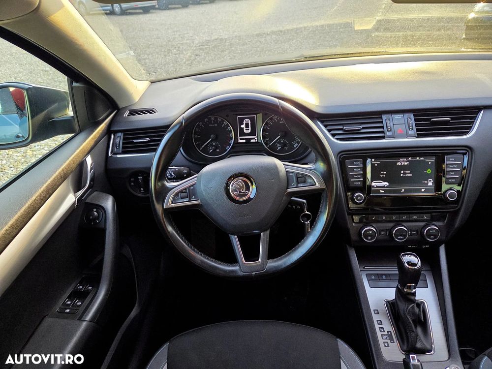 Skoda Octavia 1.6 TDI (Green tec) DSG Style - 14