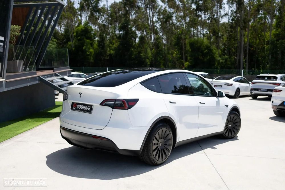 Tesla Model Y Standard - 20