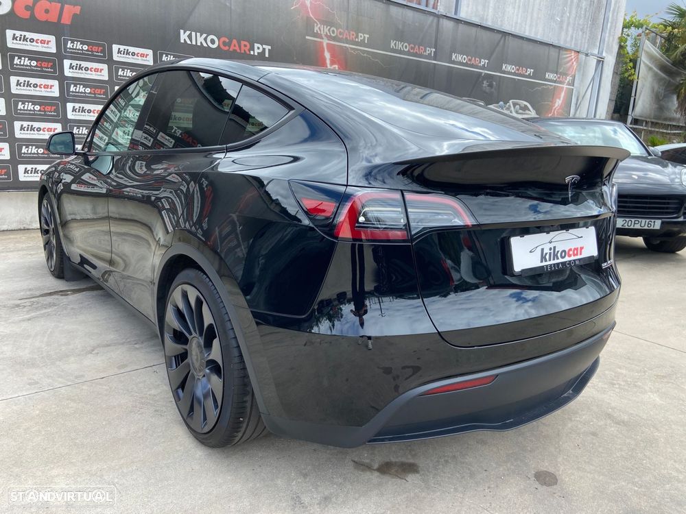 Tesla Model Y Performance Dual Motor AWD - 6