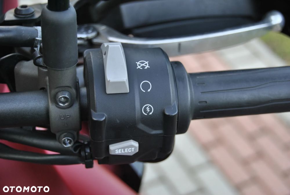 Kawasaki Versys 1000 - 11