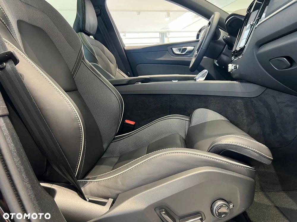 Volvo XC 60 - 14