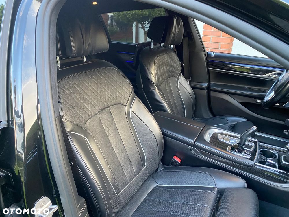 BMW Seria 7 730Ld - 28
