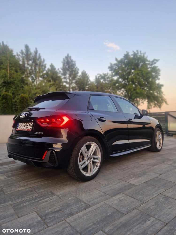 Audi A1 Sportback 35 TFSI S tronic S line - 5