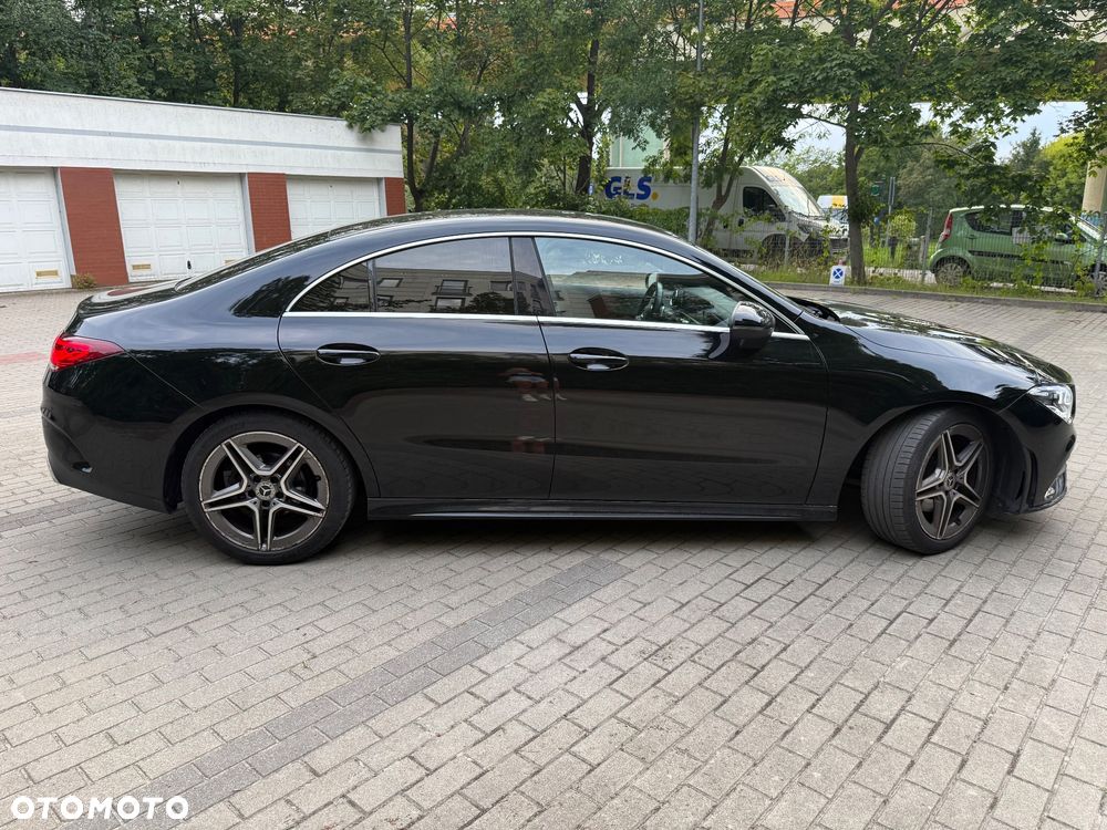 Mercedes-Benz CLA 180 AMG Line 7G-DCT - 7