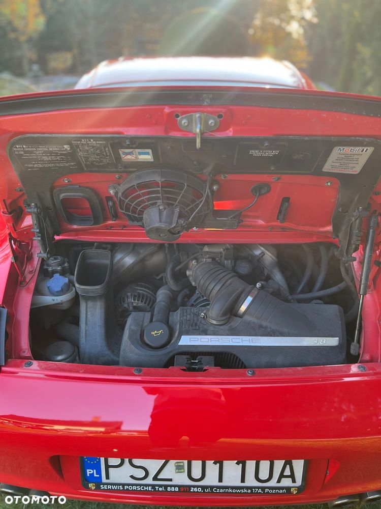 Porsche 911 Carrera S - 17