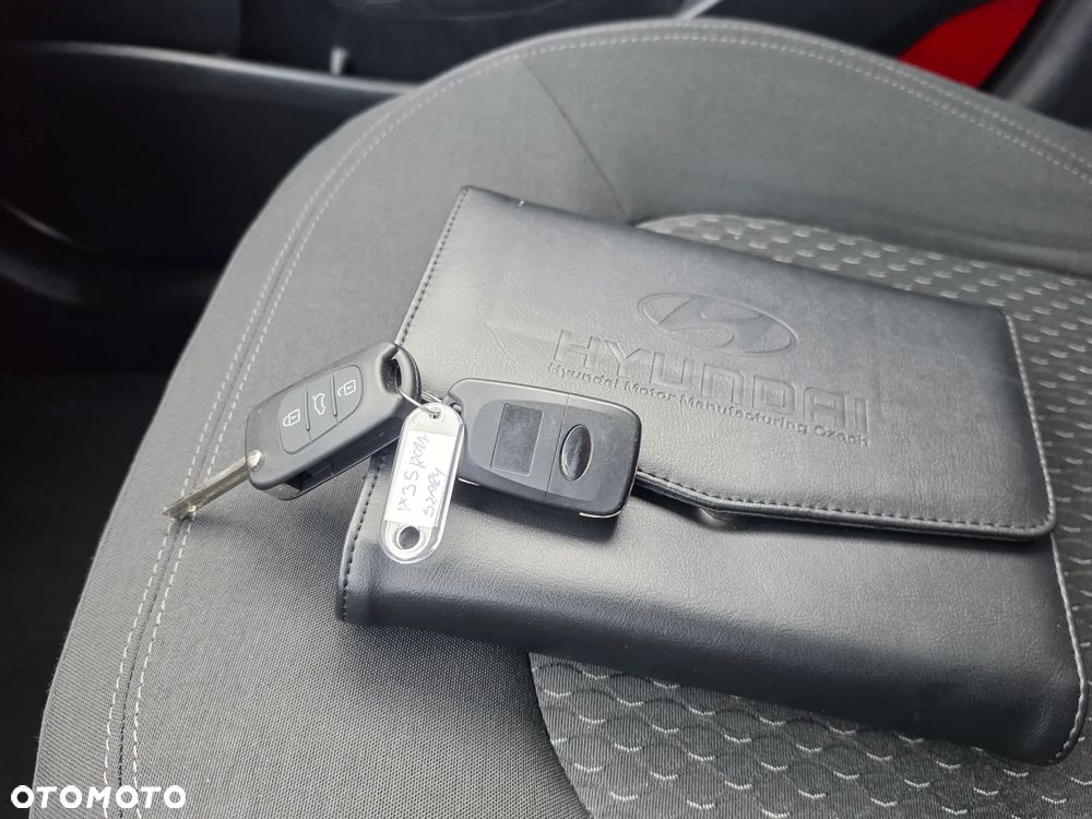 Hyundai ix35 1.6 GDI Comfort 2WD - 24