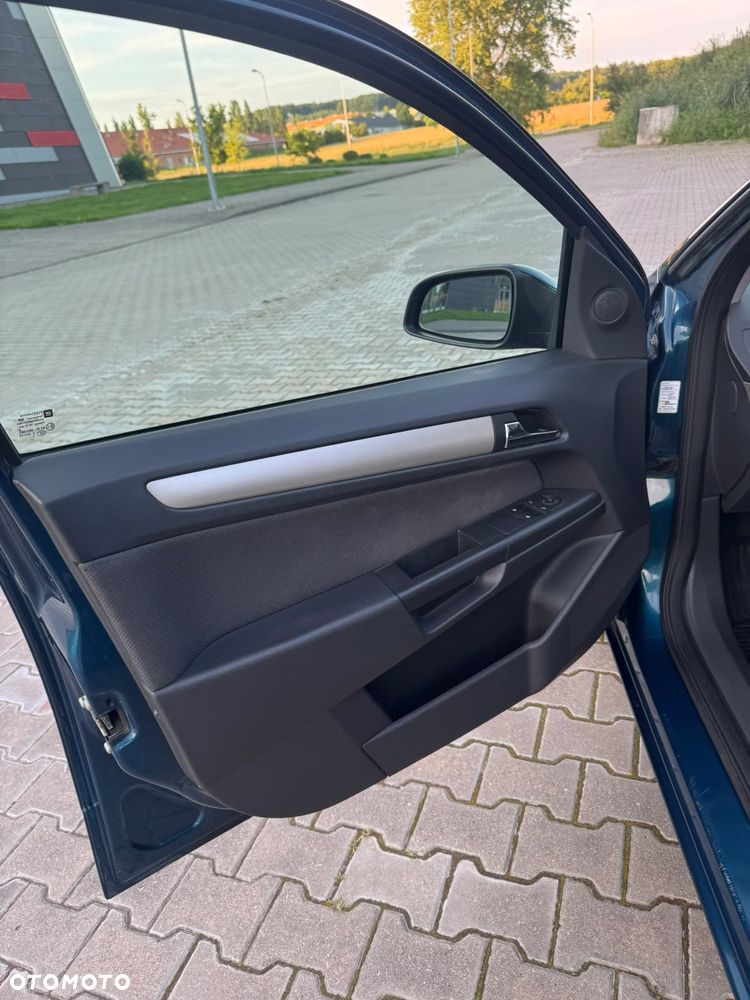 Opel Astra 1.7 CDTI Edition - 11