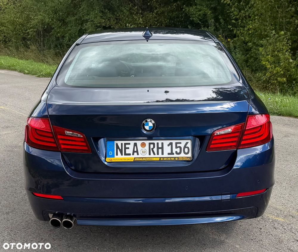 BMW Seria 5 520i - 7
