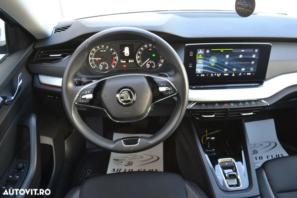 Skoda Octavia 2.0 TDI DSG Tour - 15