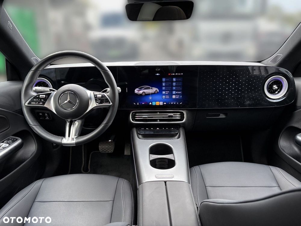 Mercedes-Benz CLA - 14