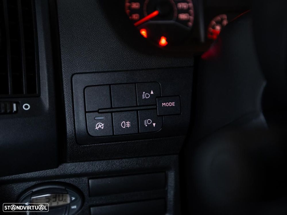Peugeot Boxer 2.0 HDI L3H1 c/IVA Pronto Socorro - 11
