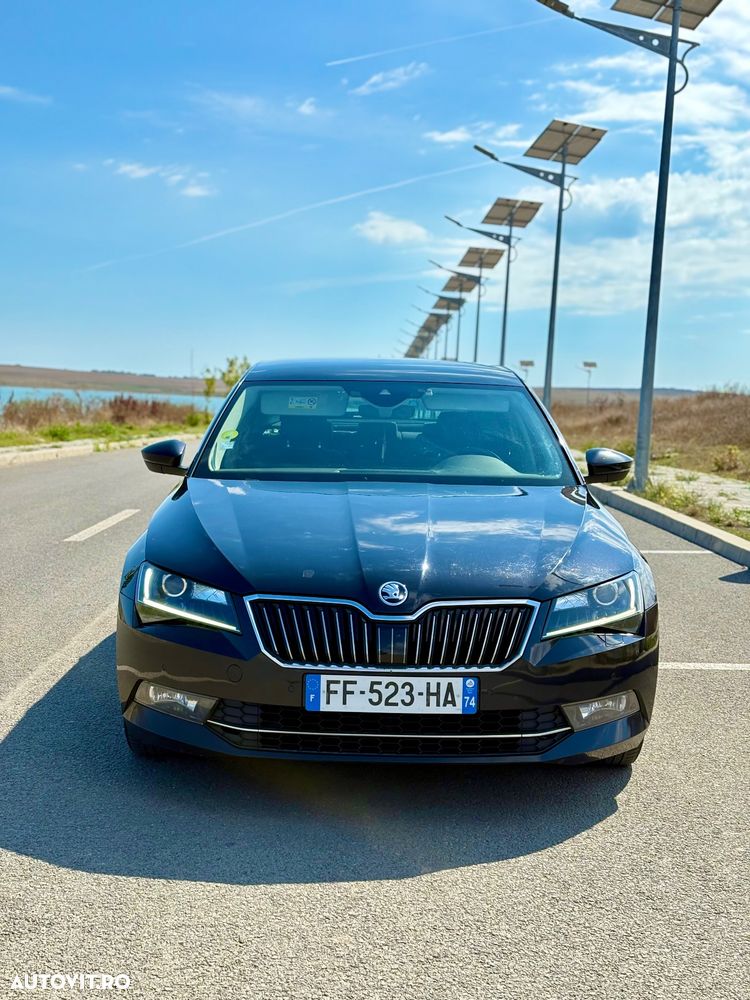 Skoda Superb 2.0 TDI DSG Active - 1