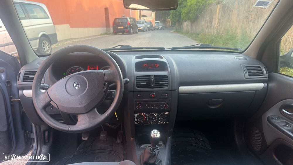 Renault Clio 1.2 16V Dynamique - 6